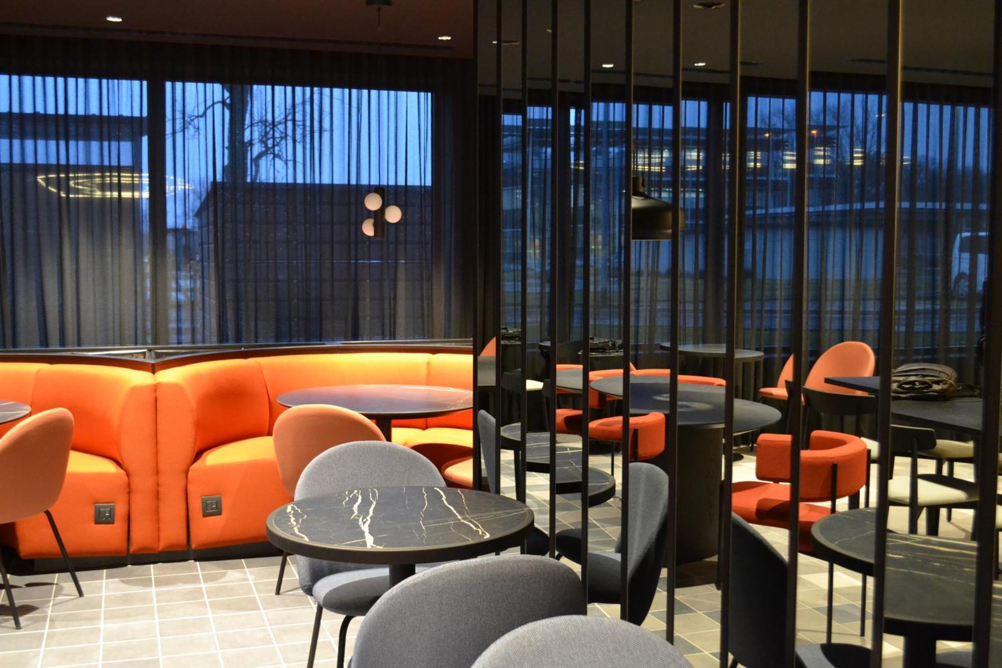 Tribe Milano Malpensa Hotel Vizzola Ticino Exterior photo
