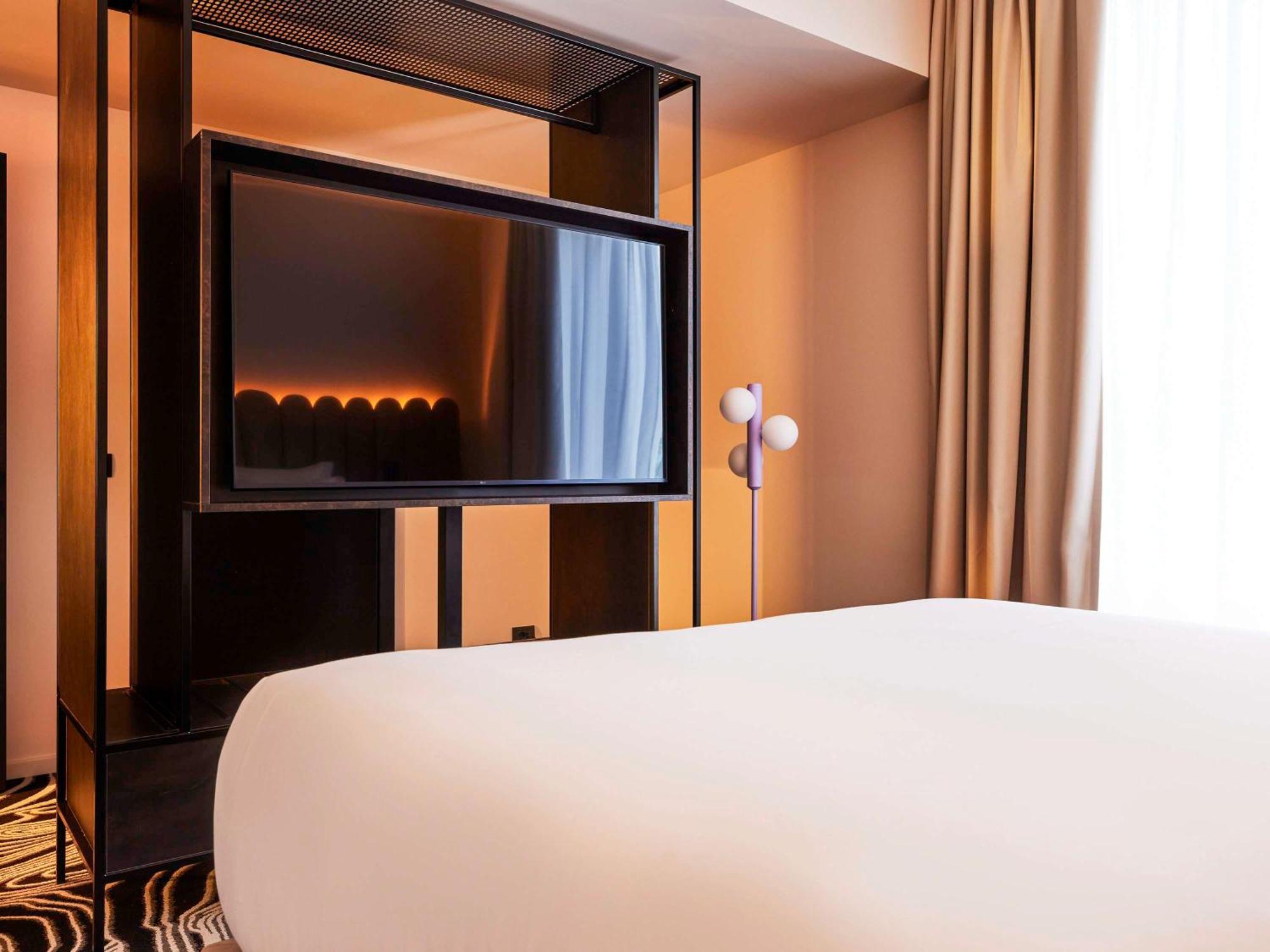 Tribe Milano Malpensa Hotel Vizzola Ticino Exterior photo