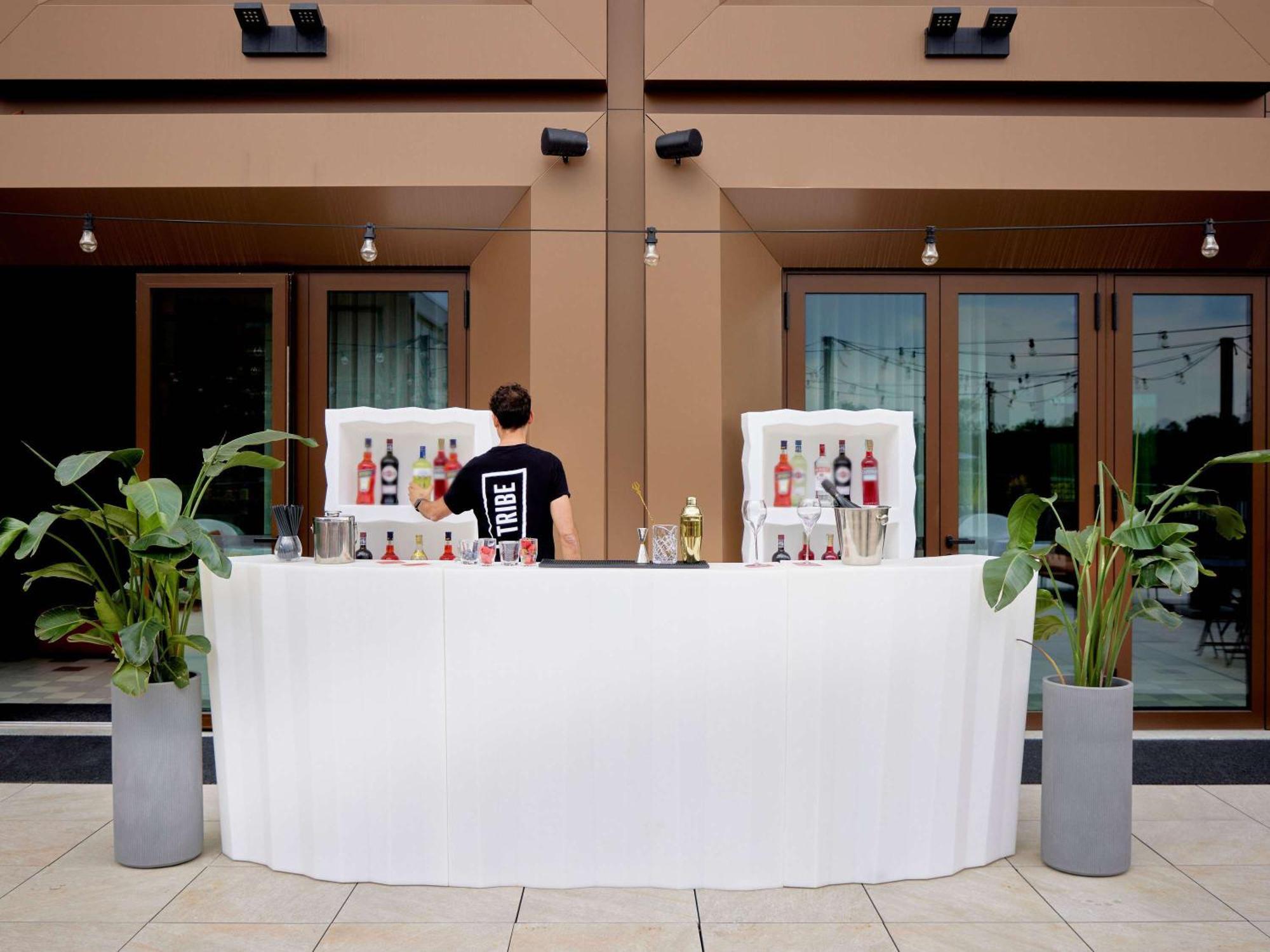 Tribe Milano Malpensa Hotel Vizzola Ticino Exterior photo