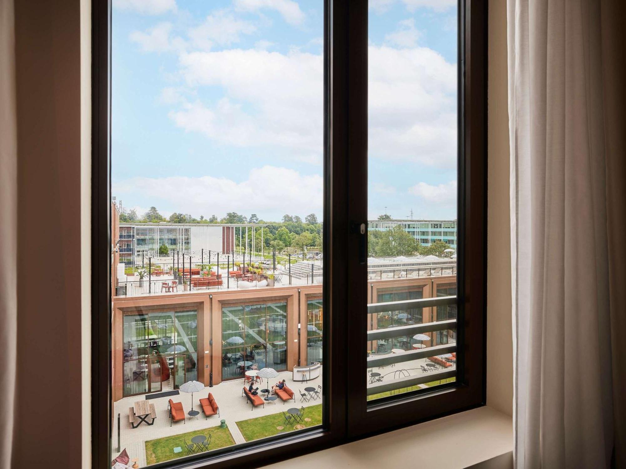 Tribe Milano Malpensa Hotel Vizzola Ticino Exterior photo