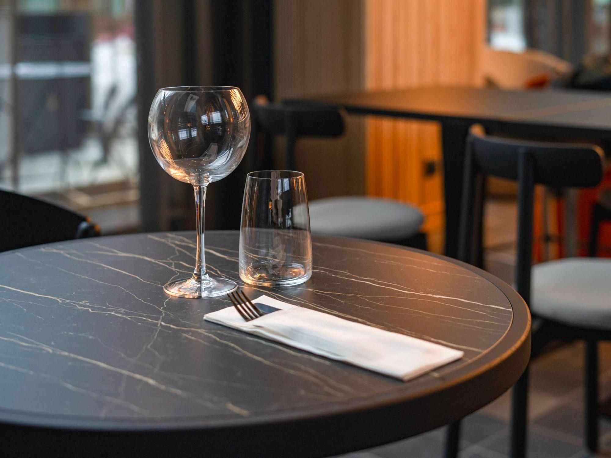 Tribe Milano Malpensa Hotel Vizzola Ticino Exterior photo