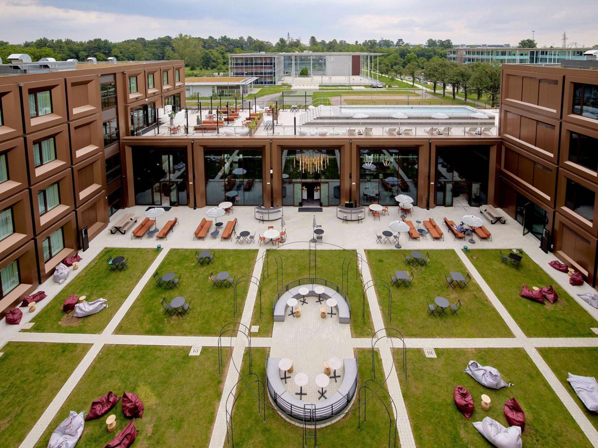 Tribe Milano Malpensa Hotel Vizzola Ticino Exterior photo