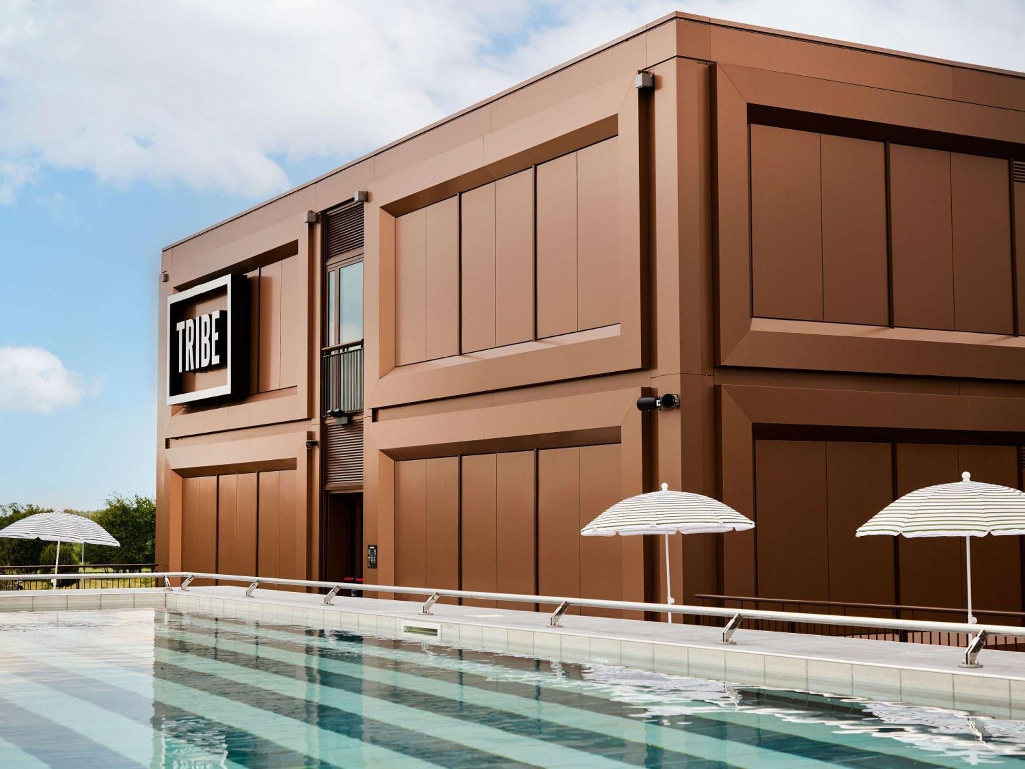 Tribe Milano Malpensa Hotel Vizzola Ticino Exterior photo