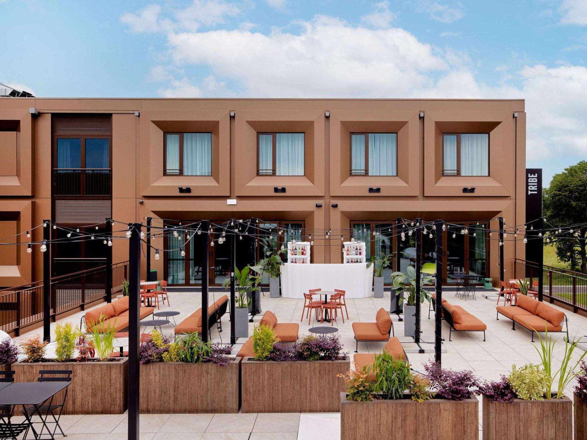 Tribe Milano Malpensa Hotel Vizzola Ticino Exterior photo
